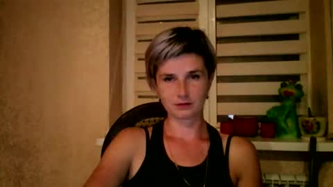 Snapshot of beautyksenia chatting on 09.14.25 BeautyKsenia online show from 09.14.25