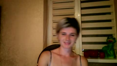 Snapshot of beautyksenia chatting on 09.28.25 BeautyKsenia online show from 09.28.25
