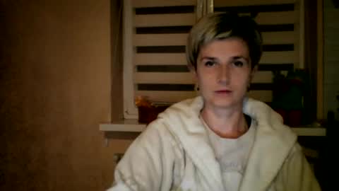 Snapshot of beautyksenia chatting on 06.15.26 BeautyKsenia online show from 06.15.26