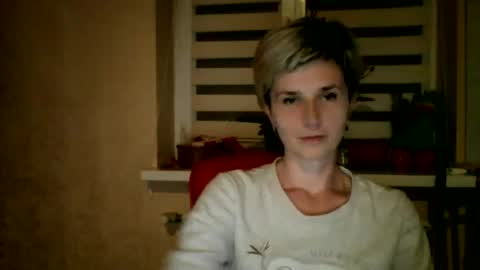 Snapshot of beautyksenia chatting on 06.18.26 BeautyKsenia online show from 06.18.26