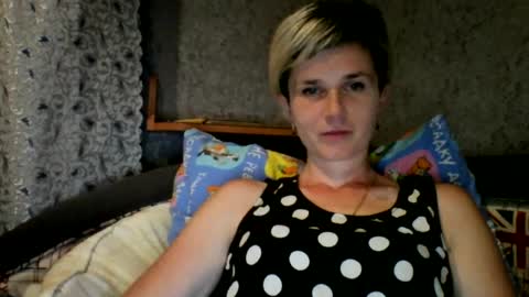 Snapshot of beautyksenia chatting on 07.25.26 BeautyKsenia online show from 07.25.26