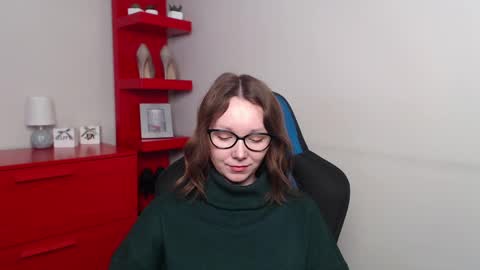 Zoe online show from 12.13.24