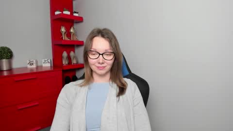 Zoe online show from 10.10.25