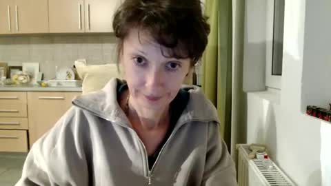 Raluca online show from 10.02.25
