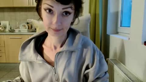 Raluca online show from 10.04.25