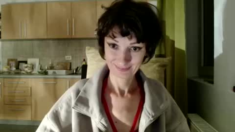Raluca online show from 10.08.25