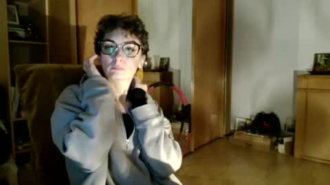 Raluca online show from 12.19.25