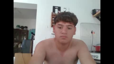 Snapshot of bebote0020 chatting on 12.15.25 bebote0020 online show from 12.15.25