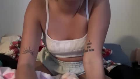 Becca Hart online show from 12.03.24