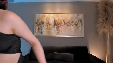 Am Becca online show from 11.10.25