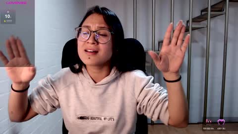 Daniela online show from 01.12.25