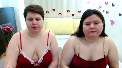 BeckyAndEllen online show from 10.12.25