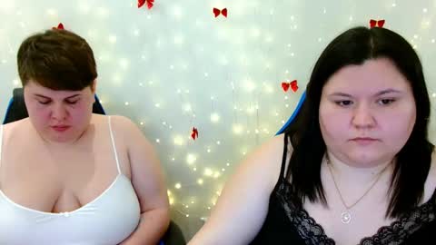 BeckyAndEllen online show from 01.08.26
