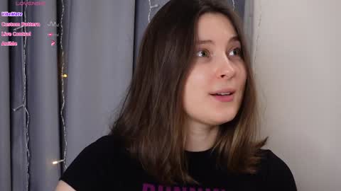 BeckyMartens come join me on    while im offline here  online show from 10.05.25