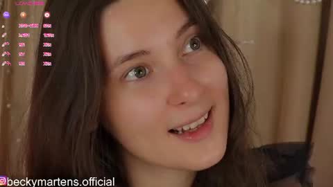 BeckyMartens come join me on    while im offline here  online show from 07.14.26