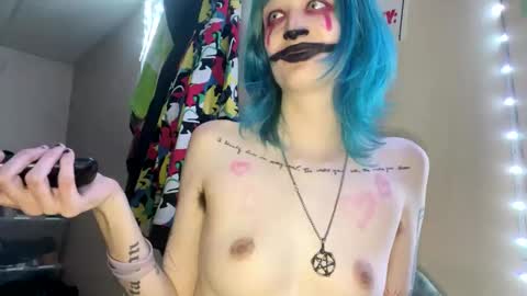 Snapshot of beckytheclown chatting on 02.21.25 Beckytheclown online show from 02.21.25
