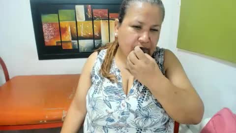 beckyummys online show from 02.23.25