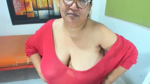 beckyummys online show from 03.03.25