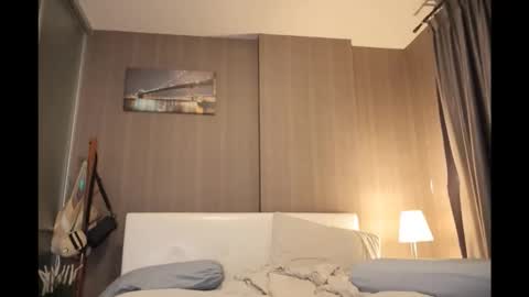 Snapshot of bee_thai chatting on 02.05.26 bee_thai online show from 02.05.26