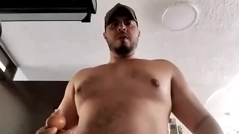 Snapshot of beefypecs_10 chatting on 06.07.26 Criss2fer online show from 06.07.26
