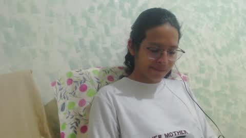 Snapshot of beentage chatting on 12.21.24 Alex online show from 12.21.24