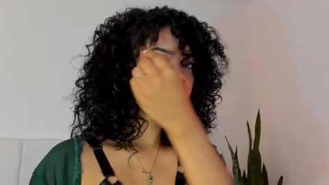 Snapshot of bekyabeni chatting on 02.24.26 Becky online show from 02.24.26