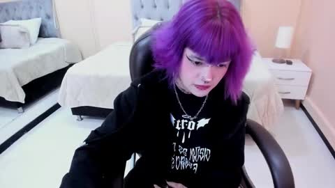 Snapshot of bela_craxkerr chatting on 02.13.26 Bela online show from 02.13.26