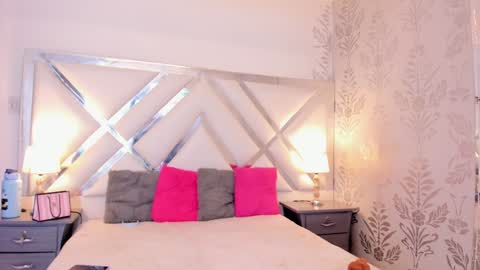 Bela online show from 12.22.24