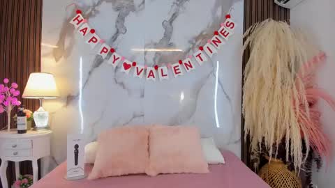 Bela online show from 02.13.25