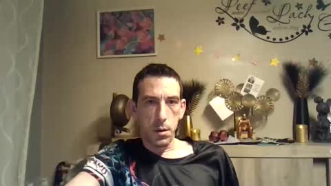 Snapshot of belgianboy33 chatting on 12.02.24 Dreamcock online show from 12.02.24