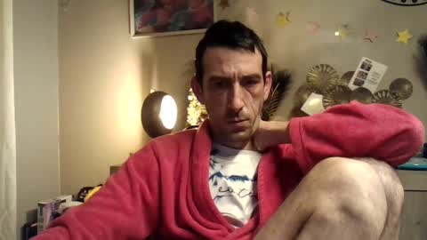 Snapshot of belgianboy33 chatting on 12.31.24 Dreamcock online show from 12.31.24