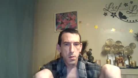 Snapshot of belgianboy33 chatting on 09.10.25 Dreamcock online show from 09.10.25