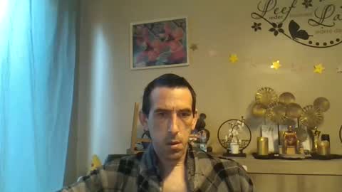 Snapshot of belgianboy33 chatting on 09.11.25 Dreamcock online show from 09.11.25