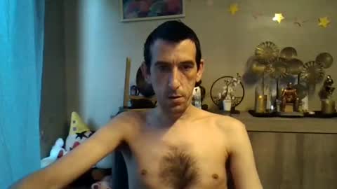 Snapshot of belgianboy33 chatting on 10.09.25 Dreamcock online show from 10.09.25