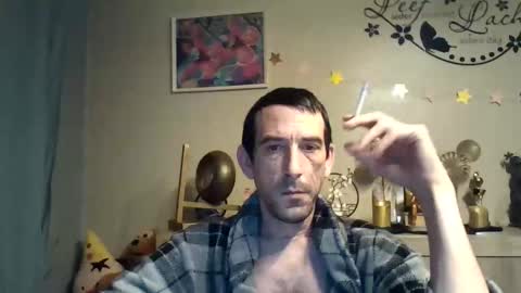Snapshot of belgianboy33 chatting on 10.12.25 Dreamcock online show from 10.12.25