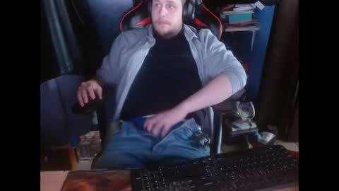 Snapshot of belgiandudeantwerp chatting on 10.16.25 Belgian Dude online show from 10.16.25