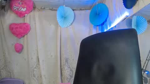 Snapshot of belinda_luna_ chatting on 01.03.25 modelo independiente online show from 01.03.25