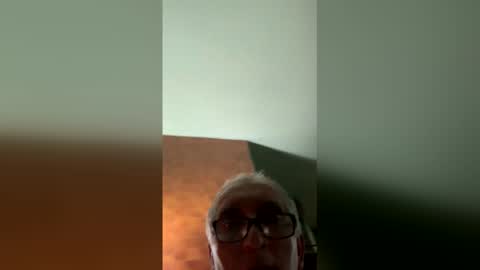 Snapshot of bell63 chatting on 03.10.26 bell63 online show from 03.10.26