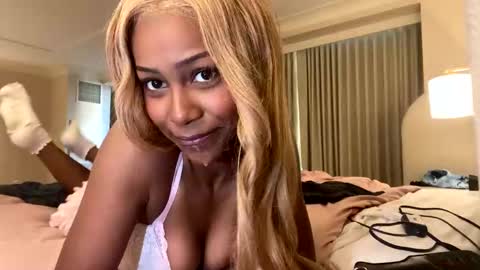 bella19sua online show from 10.05.25
