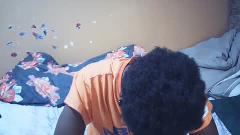 Bella online show from 11.27.25