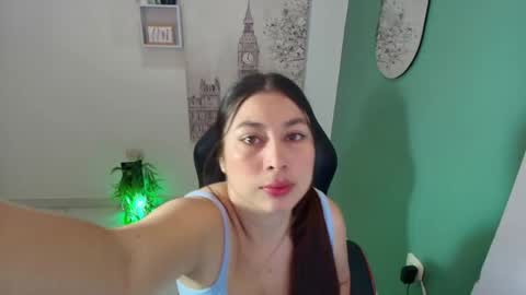 Bel 3 online show from 10.23.25