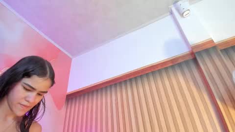 Melanie  online show from 03.04.25