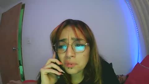 bella_and_koko online show from 01.10.26