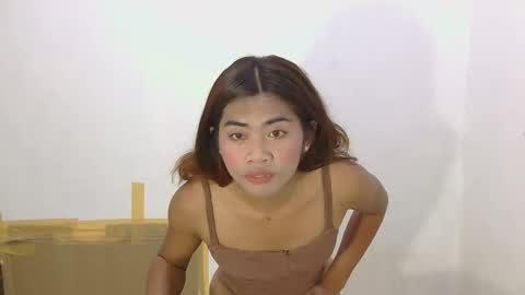 bella_bliss14 online show from 11.27.25