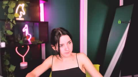 Bella online show from 04.12.26