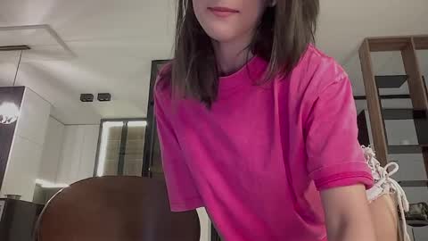 Bella next stream December 2 at 9pm gmt online show from 03.31.26