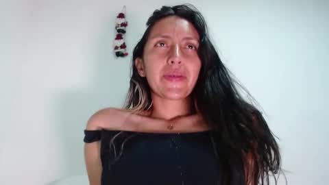 Bella Marlowe online show from 12.19.25