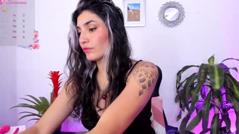 Bella online show from 01.21.25