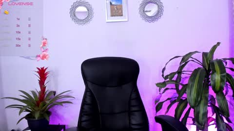 Bella online show from 02.08.25