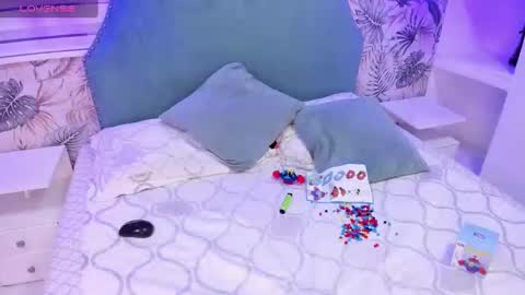 Bella Becca  online show from 12.27.24